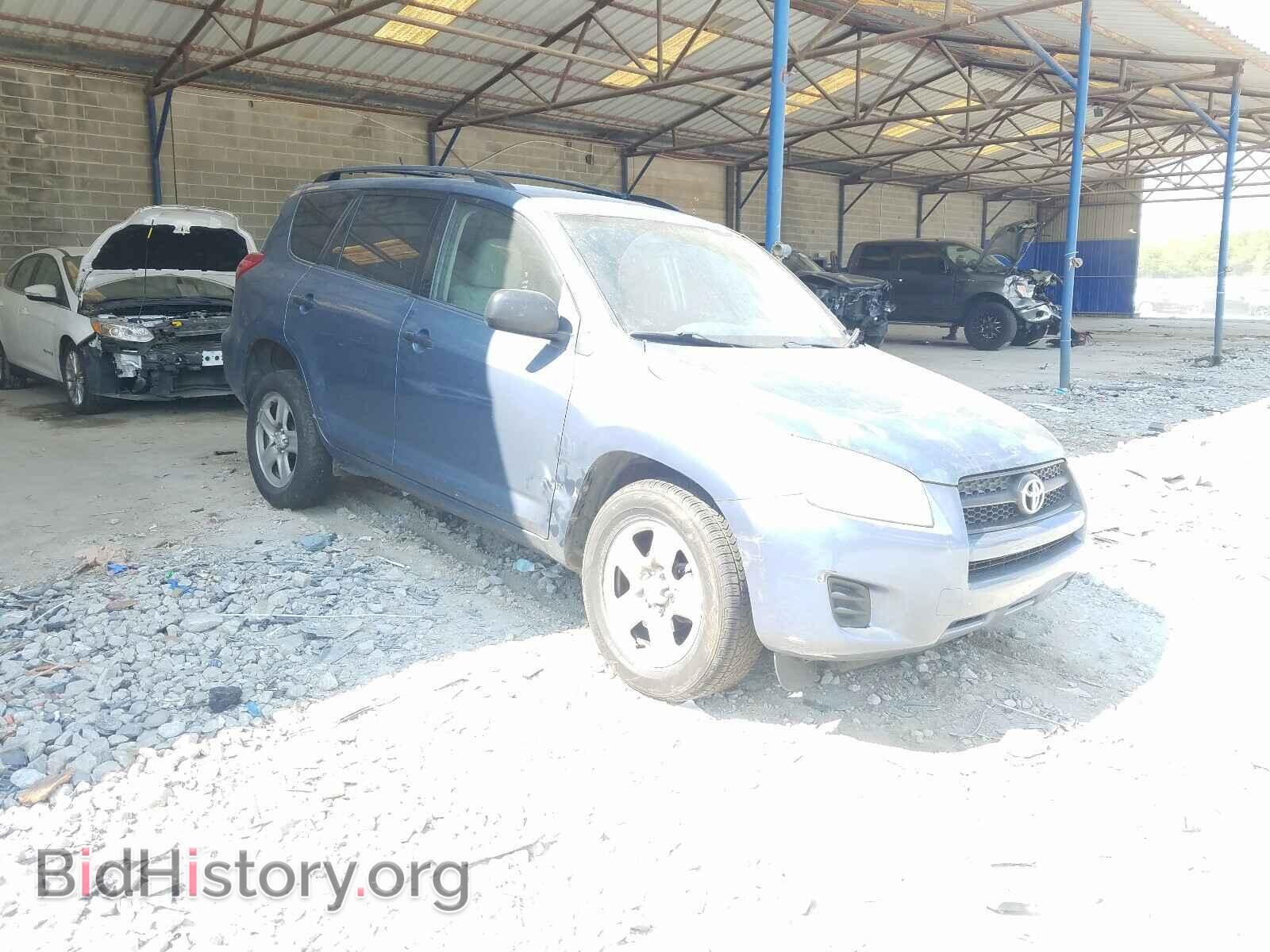 Photo 2T3ZF33V59W014502 - TOYOTA RAV4 2009