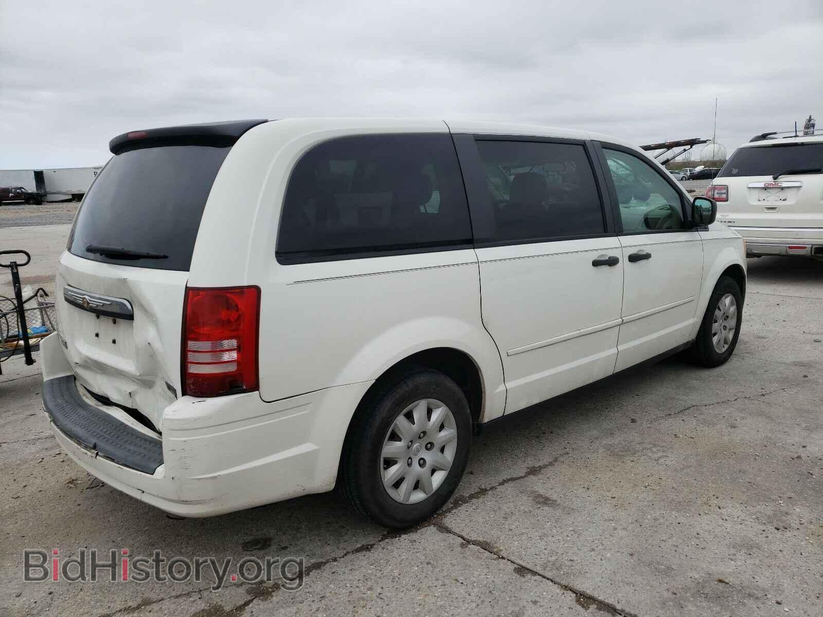 2008 CHRYSLER MINIVAN - VIN: 2A8HR44H18R639711 - Фото 4