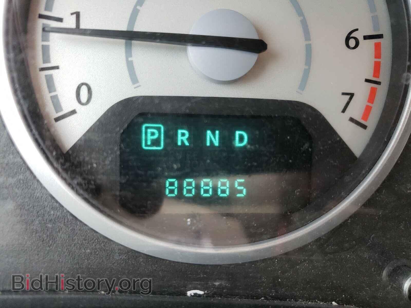 2008 CHRYSLER MINIVAN - VIN: 2A8HR44H18R639711 - Фото 8