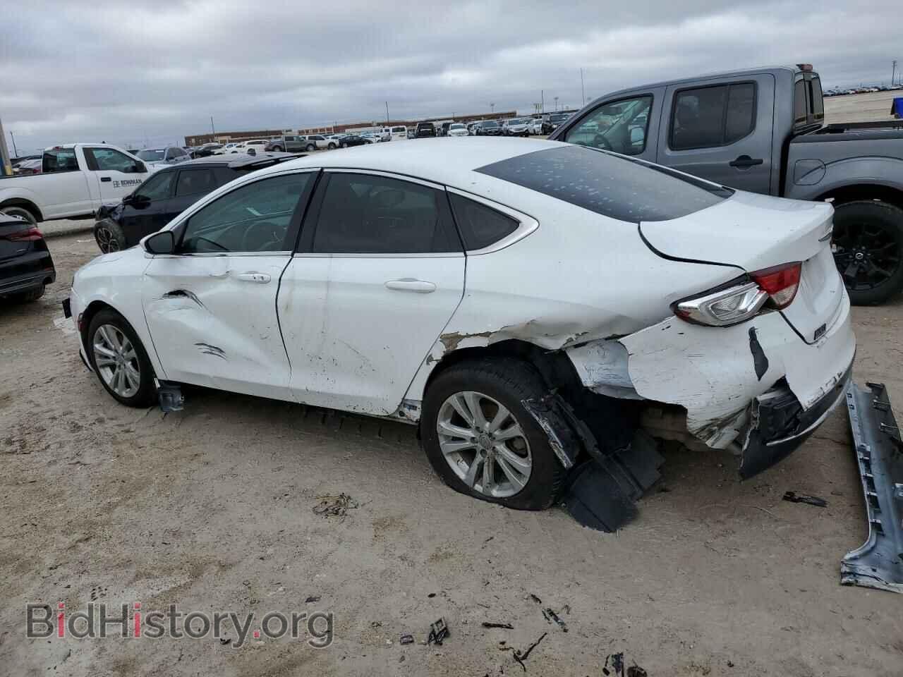 2016 CHRYSLER 200 - VIN: 1C3CCCAB1GN151226 - Фото 2
