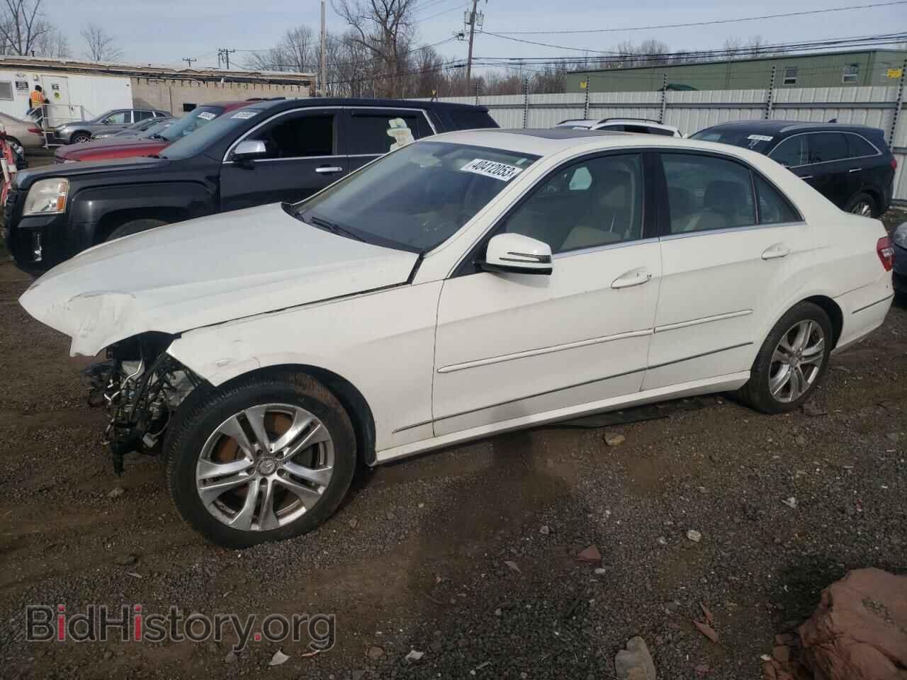 Photo WDDHF8HB8AA140000 - MERCEDES-BENZ E-CLASS 2010