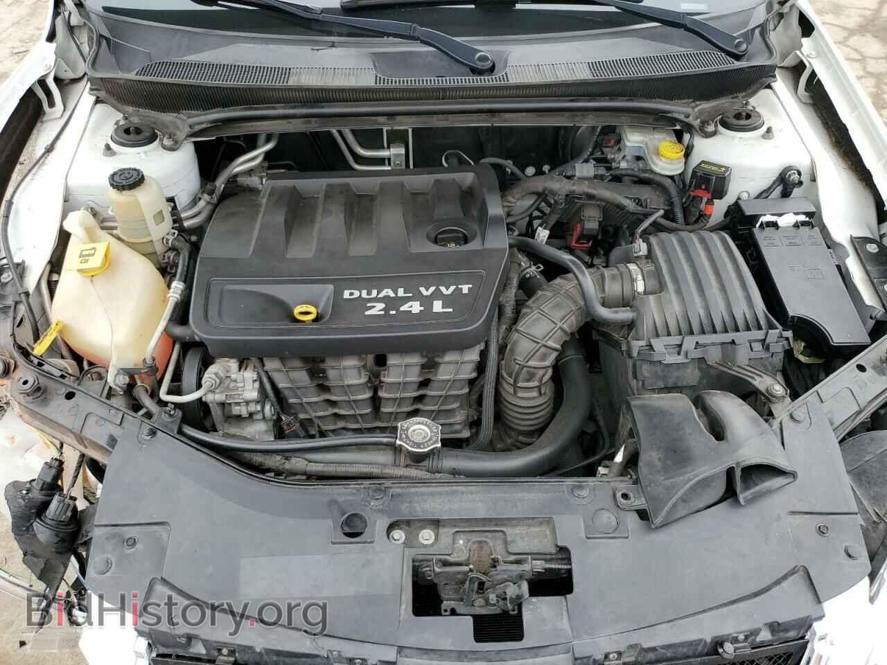2012 CHRYSLER 200 - VIN: 1C3CCBBB2CN164182 - Фото 11