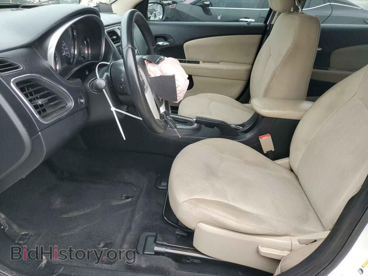 2012 CHRYSLER 200 - VIN: 1C3CCBBB2CN164182 - Фото 7