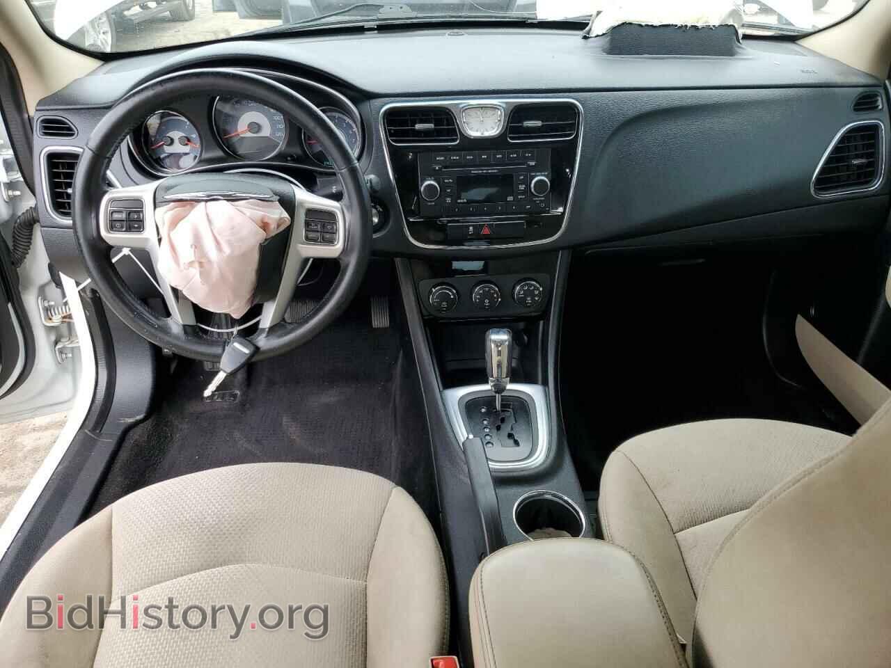 2012 CHRYSLER 200 - VIN: 1C3CCBBB2CN164182 - Фото 8