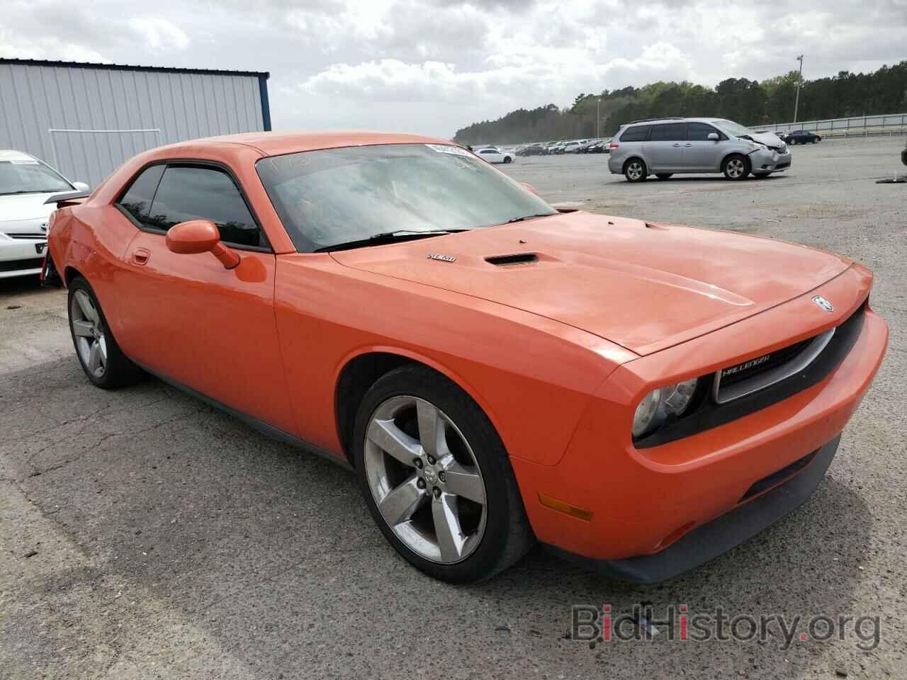 Photo 2B3LJ54T19H563015 - DODGE CHALLENGER 2009