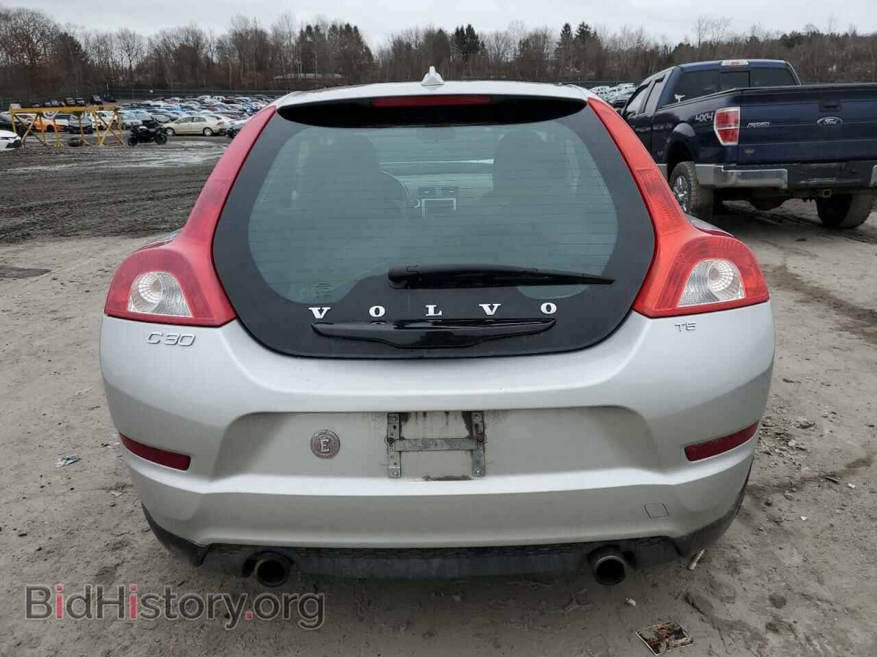 2011 VOLVO C30 - VIN: YV1672MK1B2201081 - Фото 6