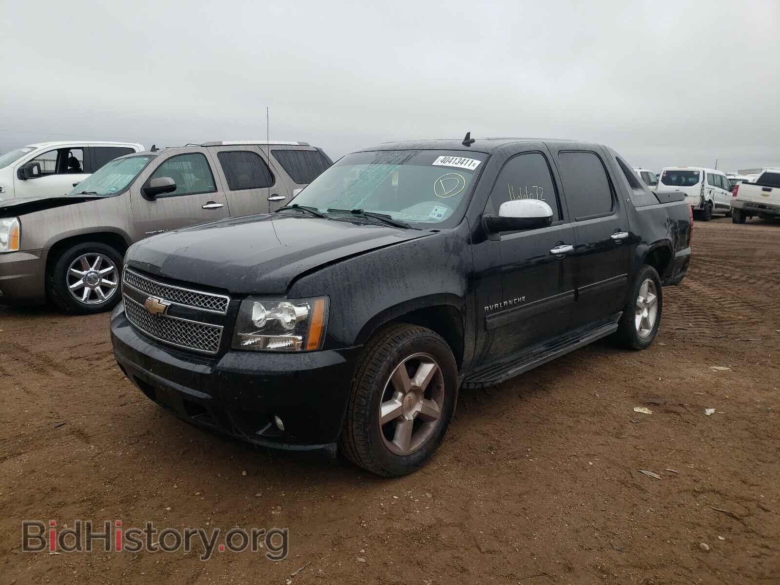 2010 CHEVROLET AVALANCHE - VIN: 3GNNCFE02AG232273 - Фото 2