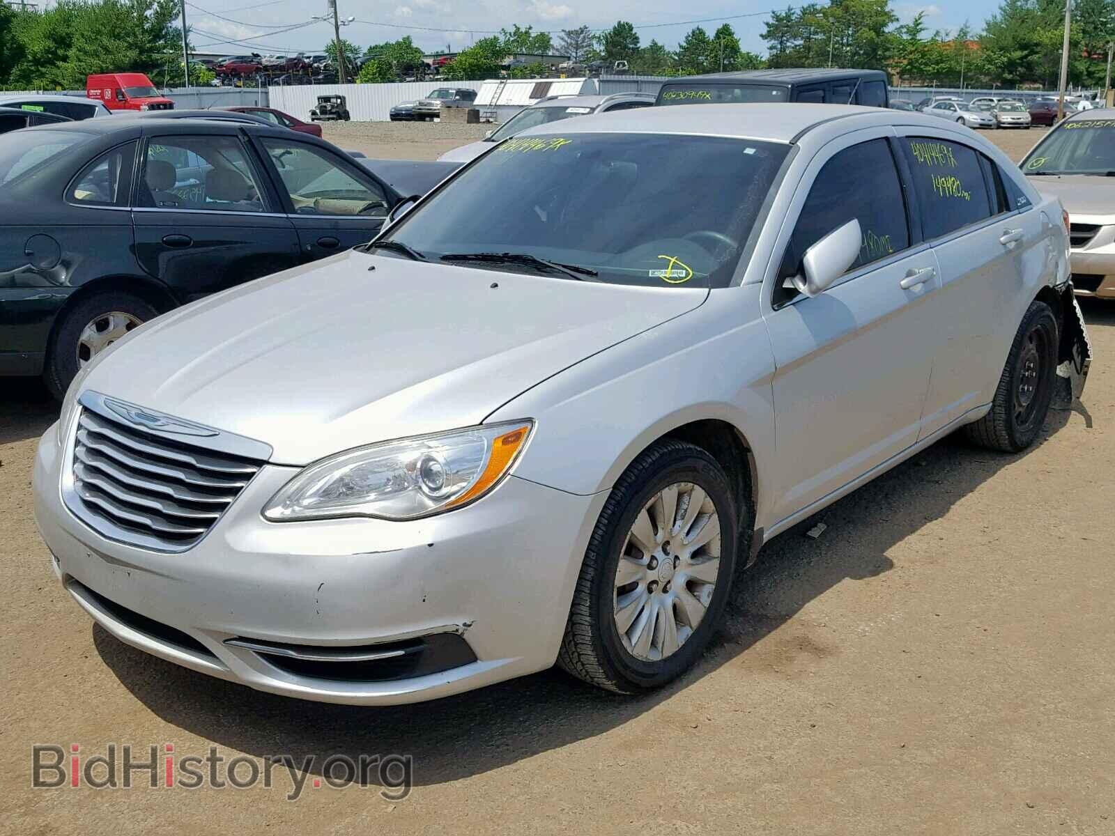 2012 CHRYSLER 200 - VIN: 1C3CCBAB9CN273515 - Фото 2