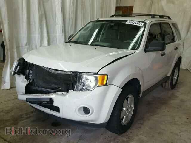 2011 FORD ESCAPE - VIN: 1FMCU0C71BKB10178 - Фото 2