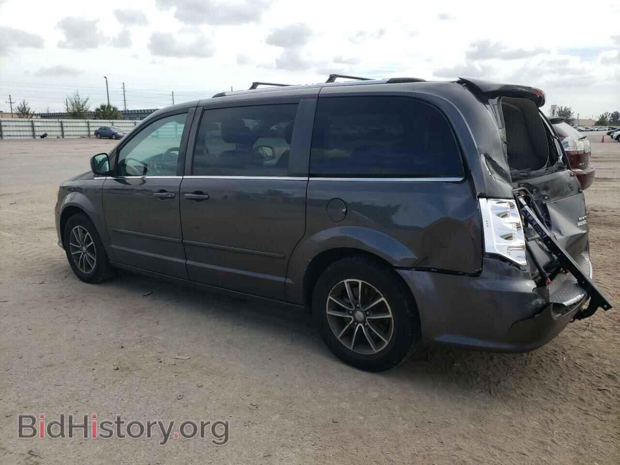 2017 DODGE CARAVAN - VIN: 2C4RDGCG8HR773636 - Photo 2