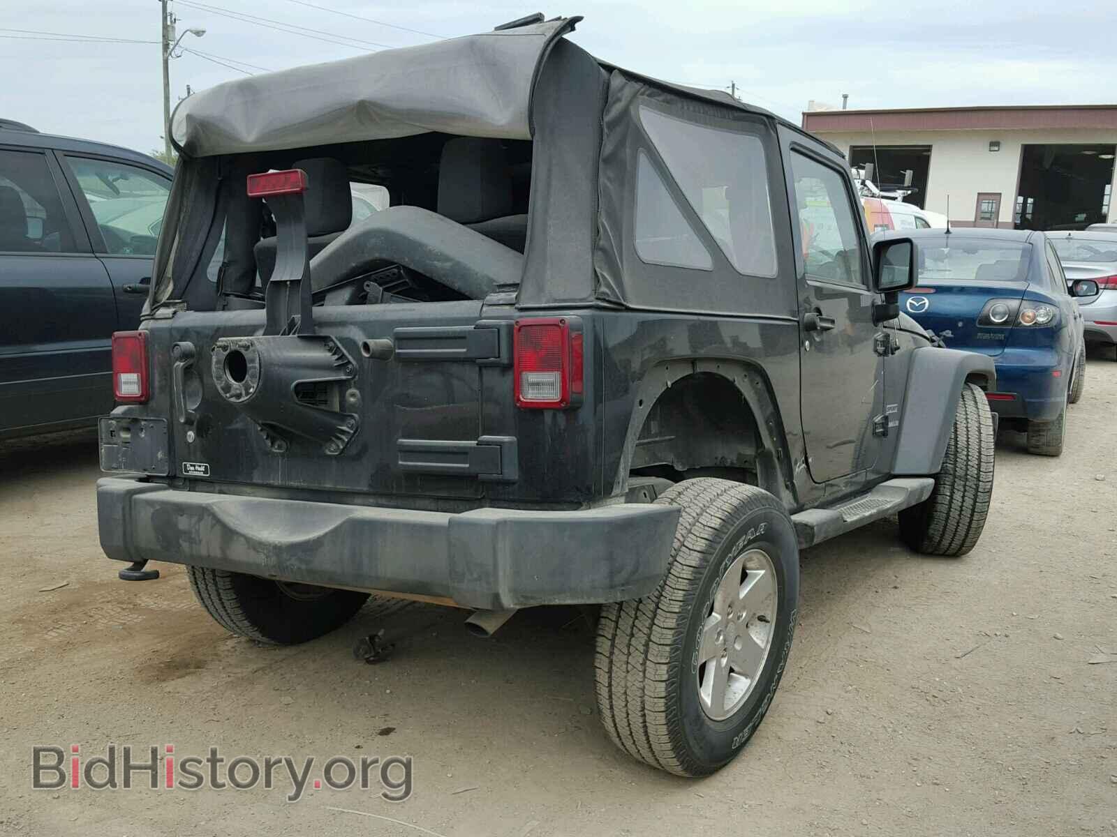 2011 JEEP WRANGLER - VIN: 1J4GA2D17BL608510 - Фото 4
