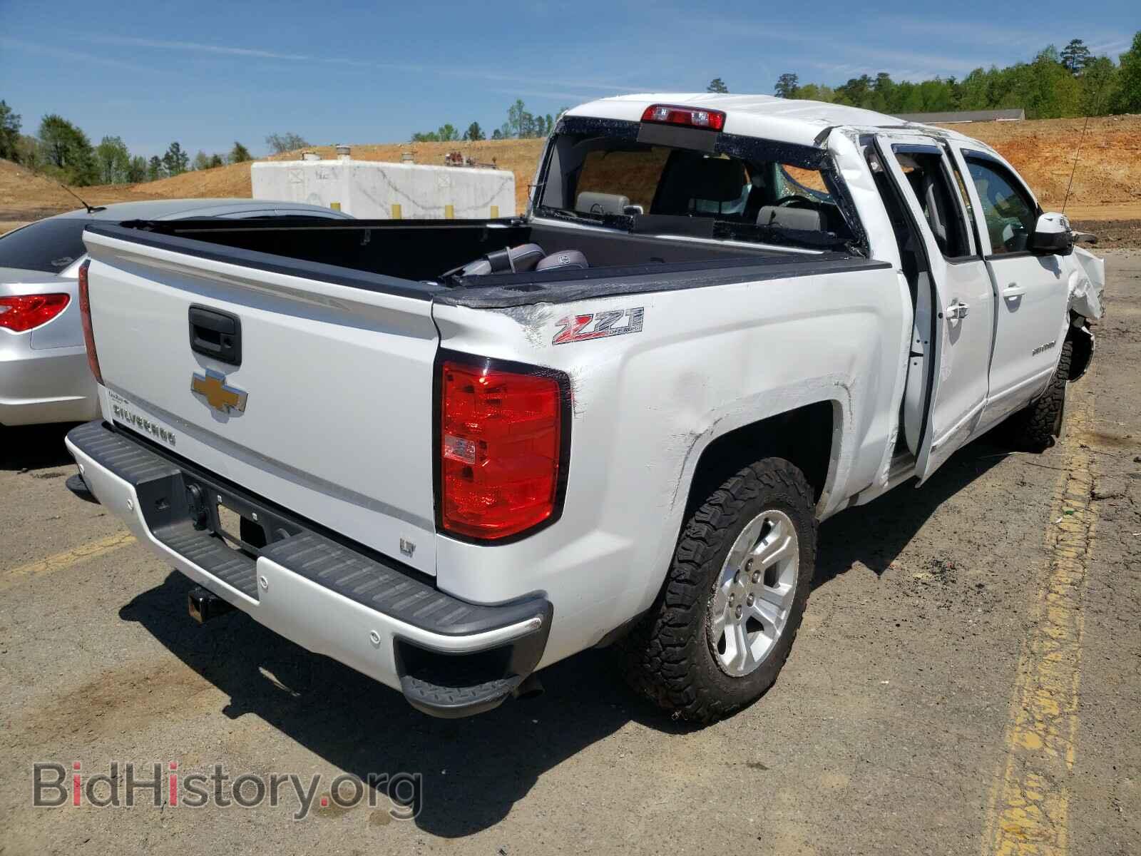 2017 CHEVROLET SILVERADO - VIN: 3GCUKRECXHG463998 - Фото 4