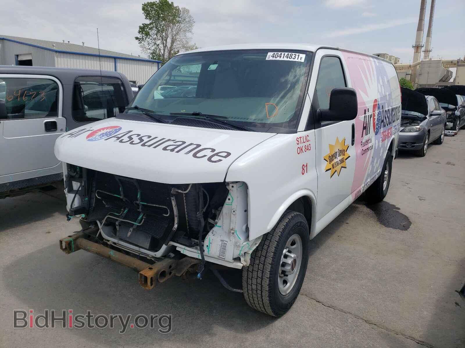 2014 GMC SAVANA - VIN: 1GTW7FCA8E1131918 - Фото 2
