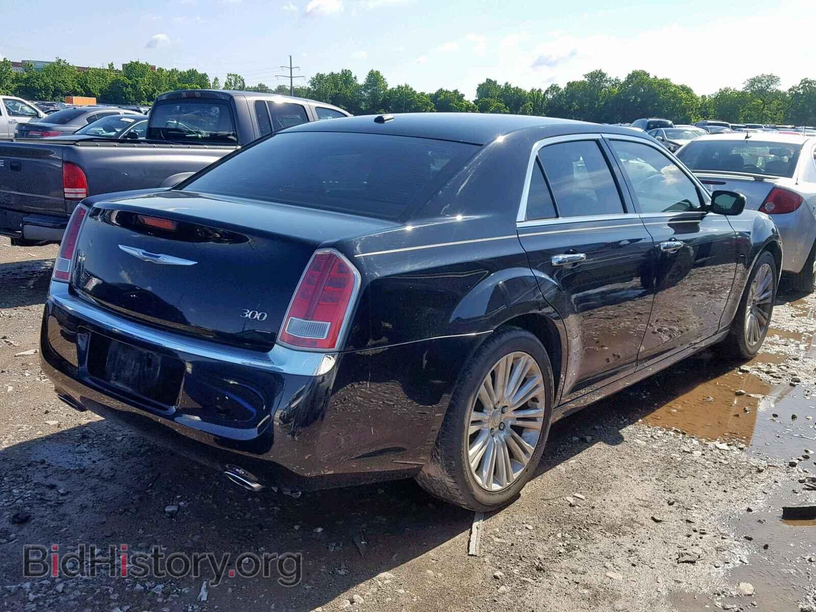2011 CHRYSLER 300 - VIN: 2C3CA5CG4BH599441 - Фото 4