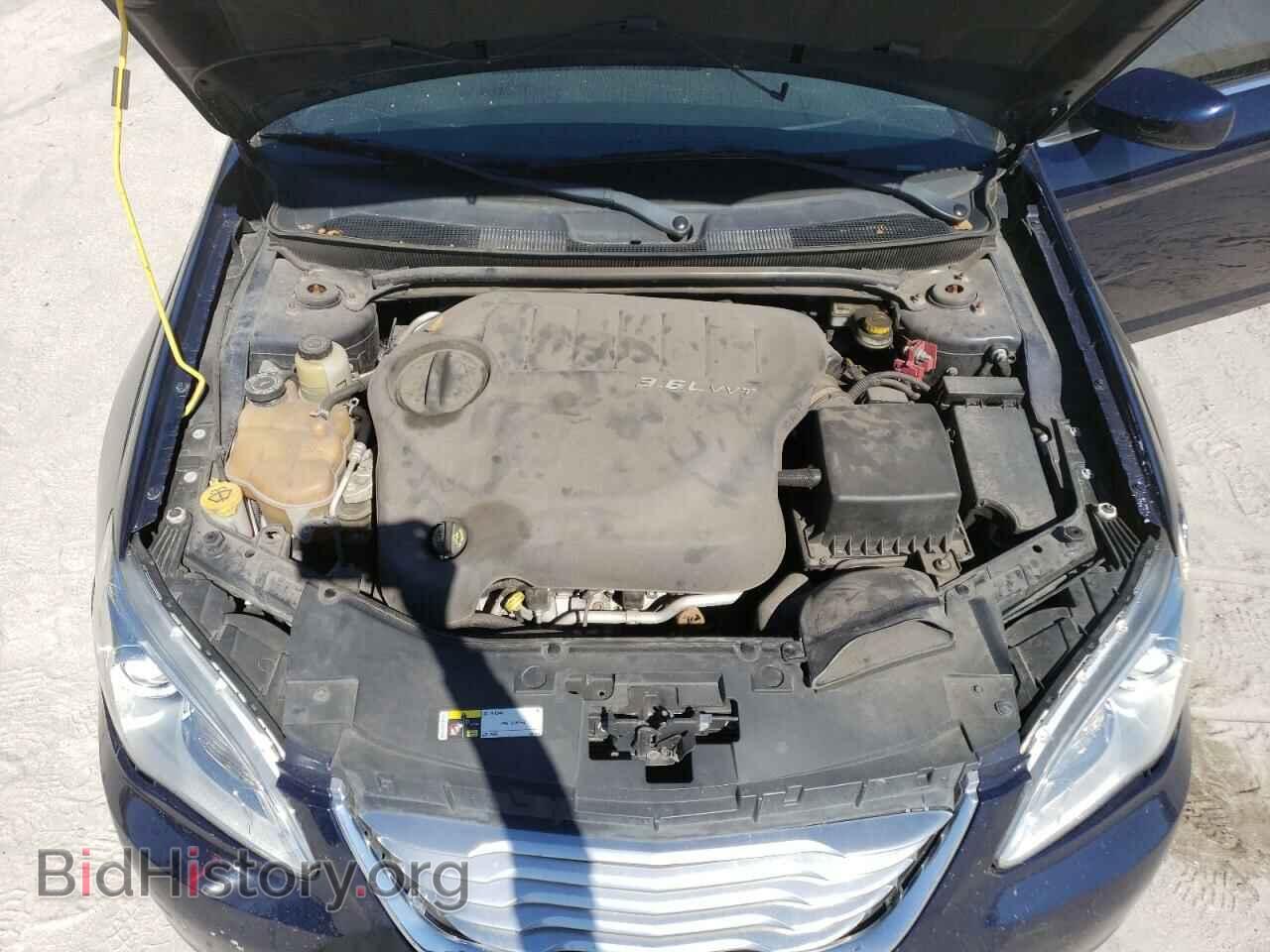 2013 CHRYSLER 200 - VIN: 1C3CCBAG5DN738305 - Фото 11
