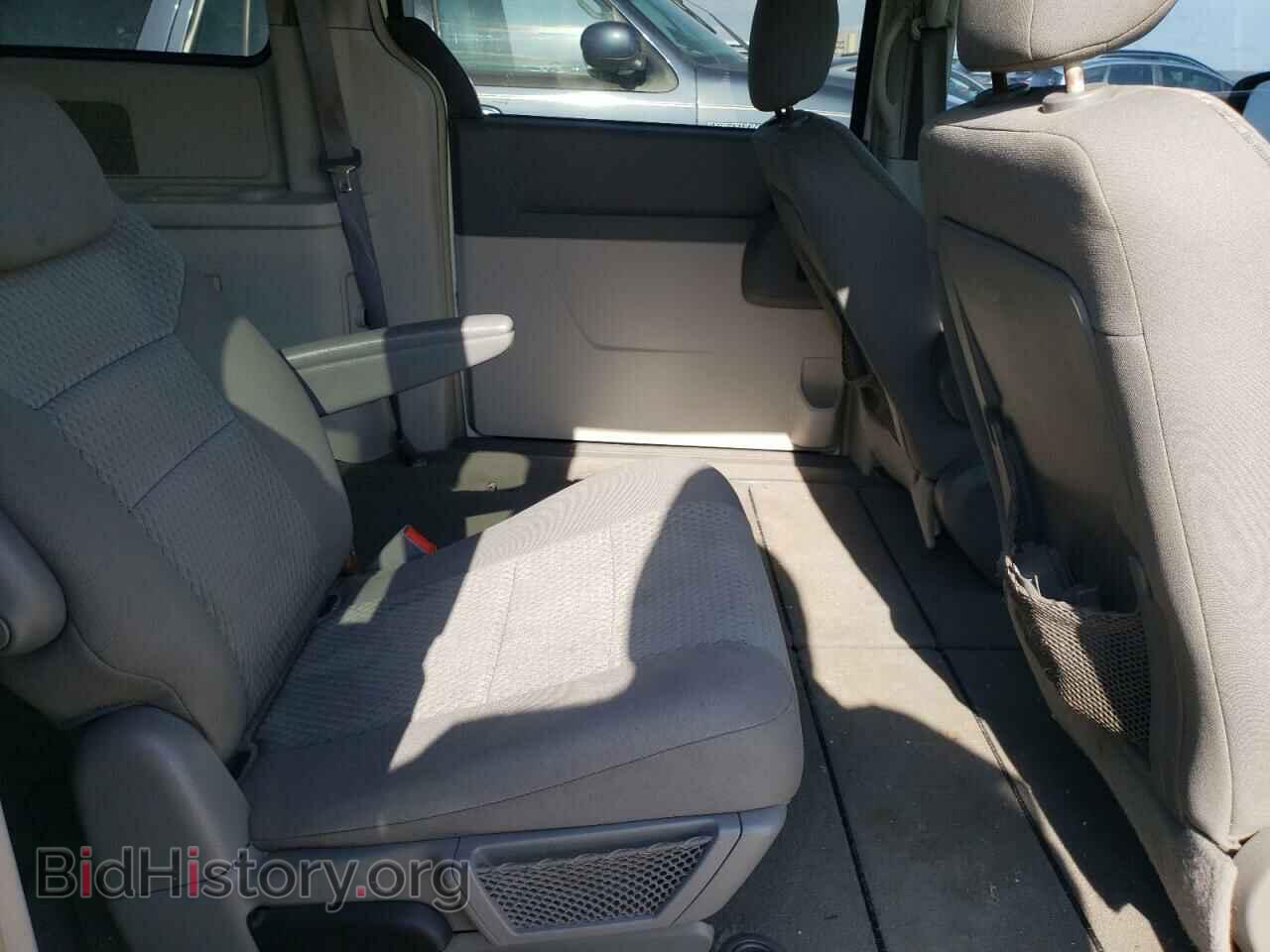 2010 DODGE CARAVAN - VIN: 2D4RN5D1XAR190814 - Photo 11