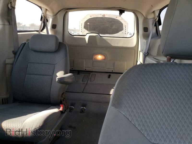 2010 Dodge CARAVAN (VIN 2D4RN5D1XAR190814) — photo 10 of 13