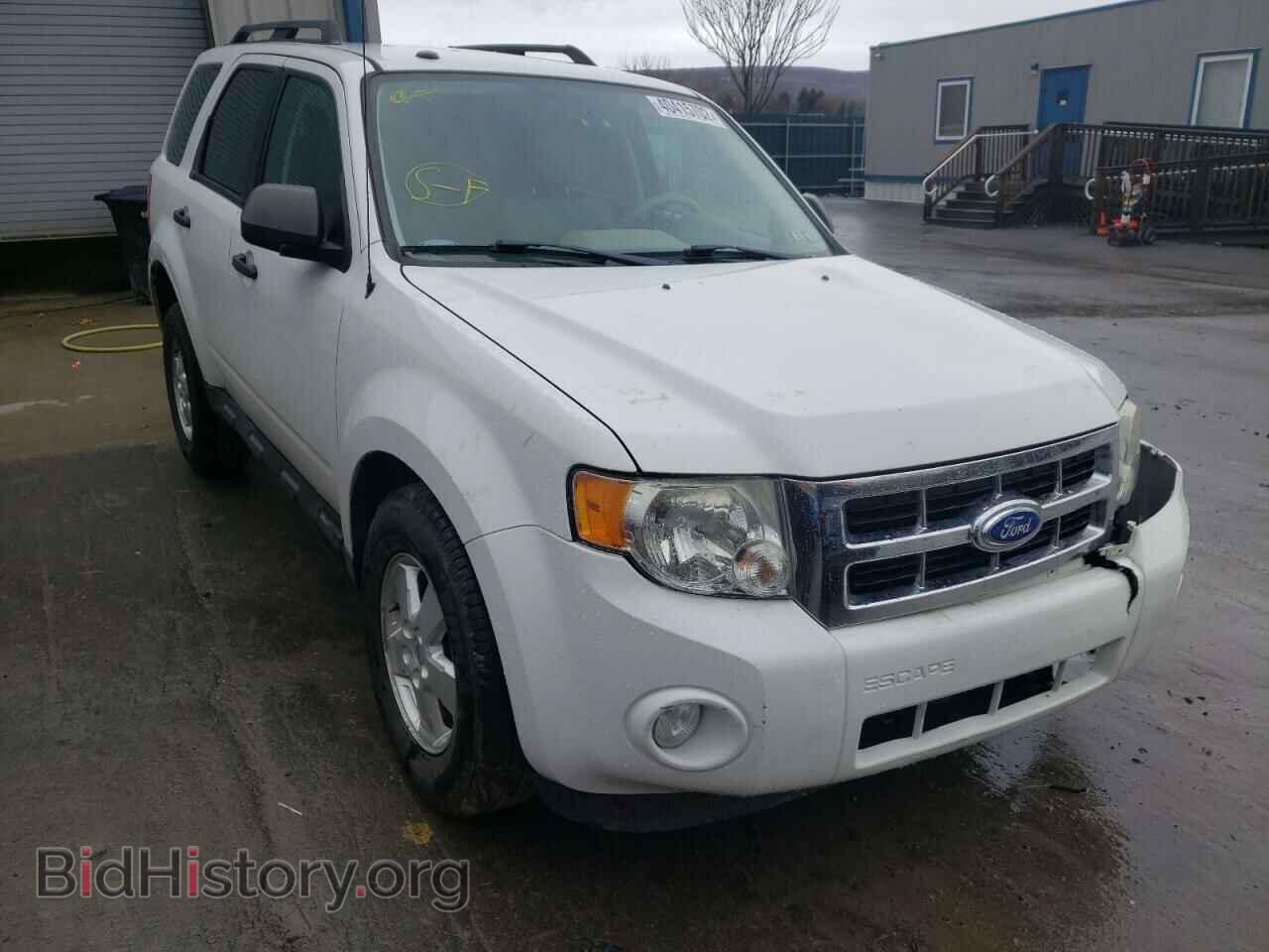 Фотография 1FMCU0D72BKC31588 - FORD ESCAPE 2011