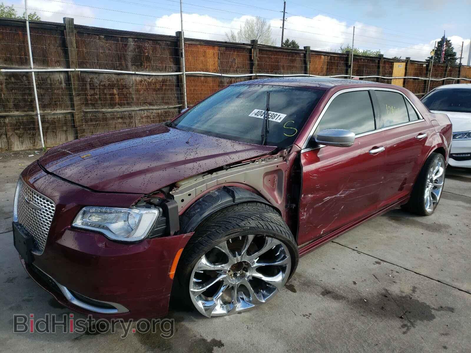 2016 CHRYSLER 300 - VIN: 2C3CCASG8GH208562 - Фото 2
