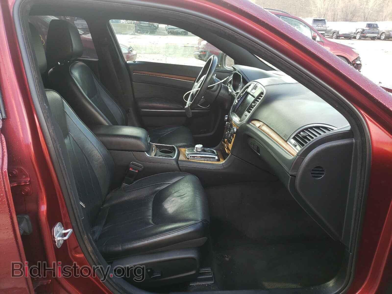 2016 CHRYSLER 300 - VIN: 2C3CCASG8GH208562 - Фото 5