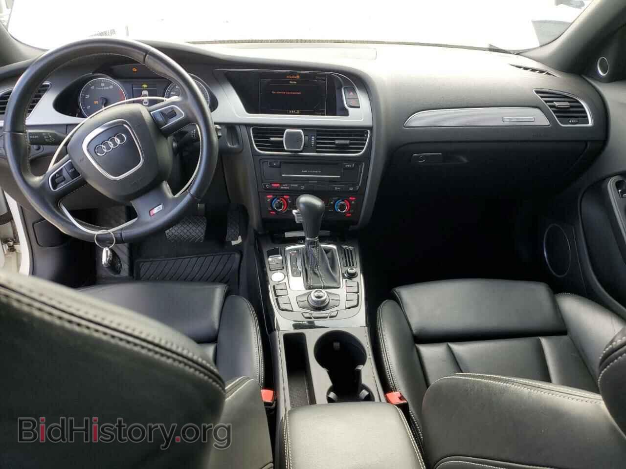 2011 AUDI S4/RS4 - VIN: WAUKGAFL7BA061979 - Фото 8