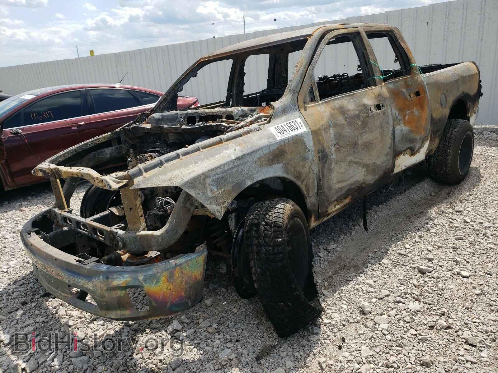 2015 RAM 1500 - VIN: 1C6RR7GT3FS593668 - Фото 2