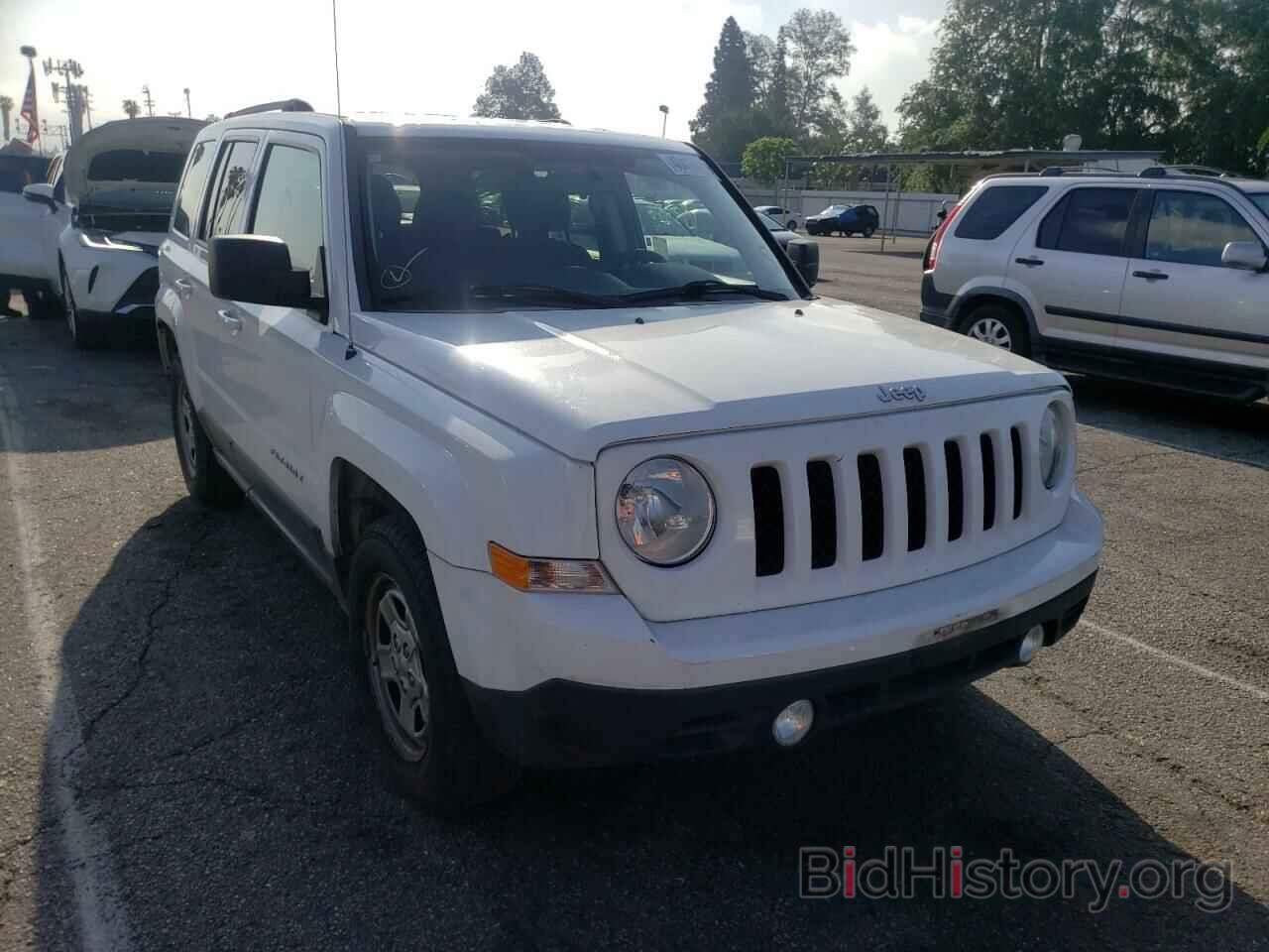 Photo 1C4NJPBA1DD158752 - JEEP PATRIOT 2013