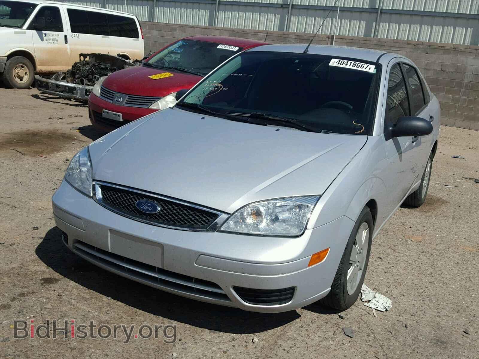 2007 FORD FOCUS - VIN: 1FAFP34N67W315914 - Фото 2