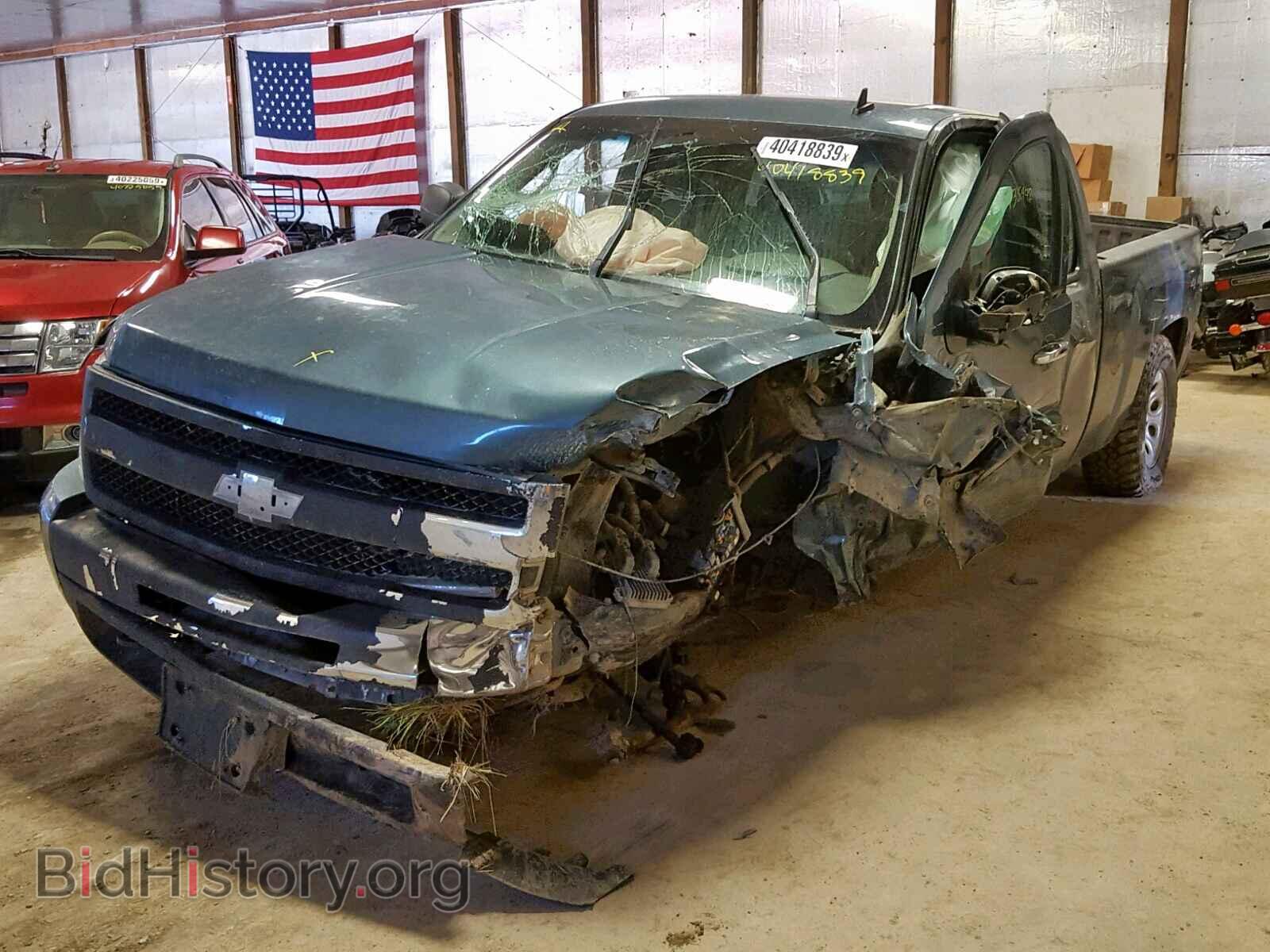 2011 CHEVROLET SILVERADO - VIN: 1GCRKREA2BZ263905 - Фото 2