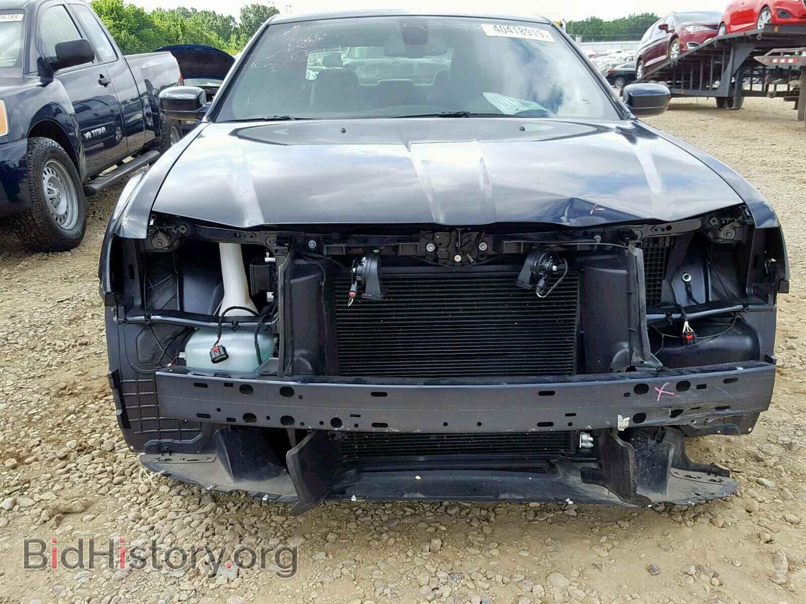 2019 CHRYSLER 300 - VIN: 2C3CCABG1KH538696 - Фото 9