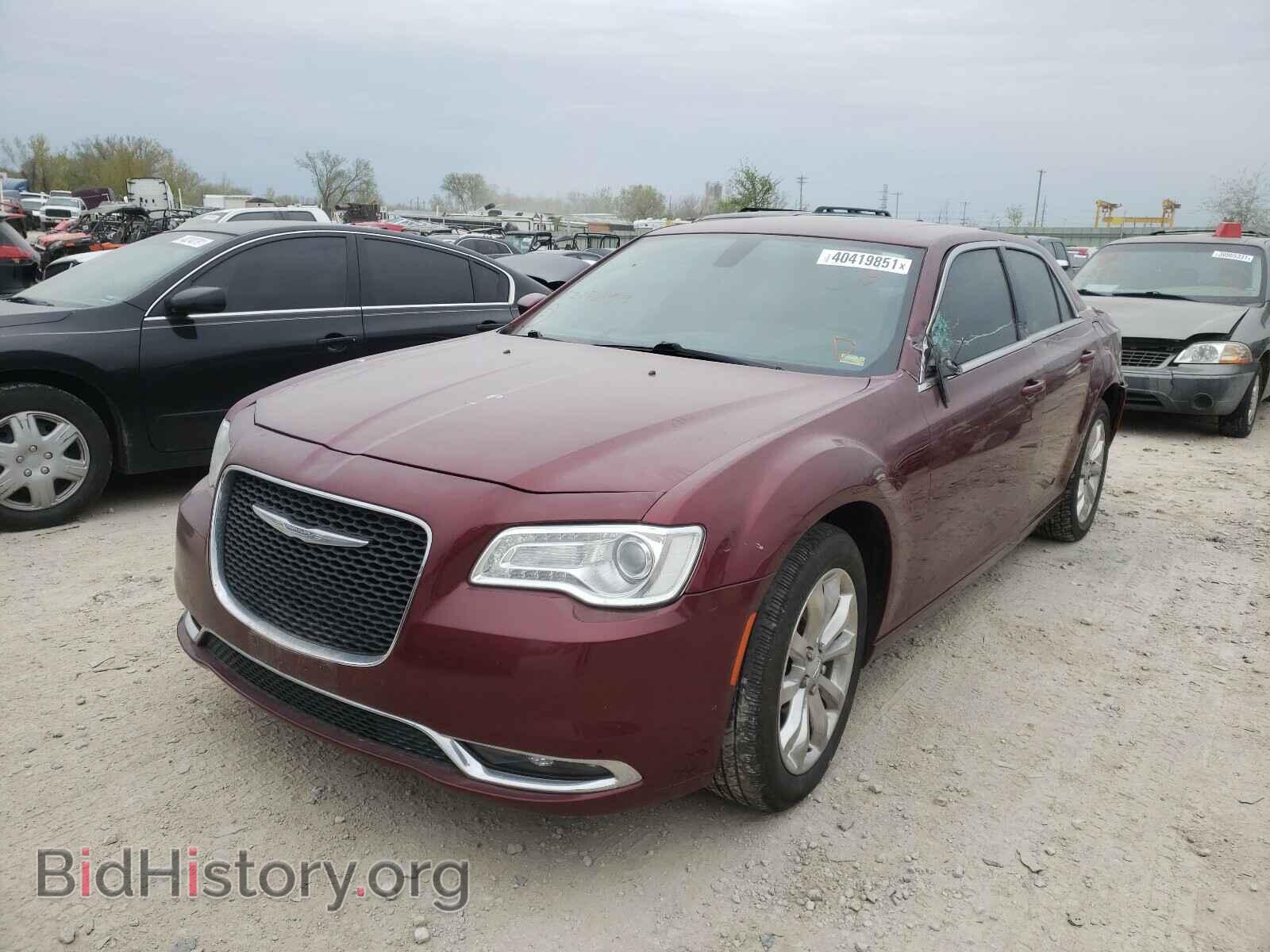 2016 CHRYSLER 300 - VIN: 2C3CCARG4GH217099 - Фото 2