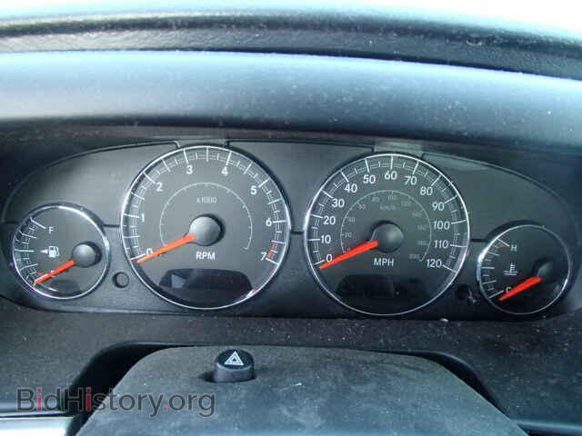 2005 CHRYSLER SEBRING - VIN: 1C3EL56R25N535507 - Фото 8