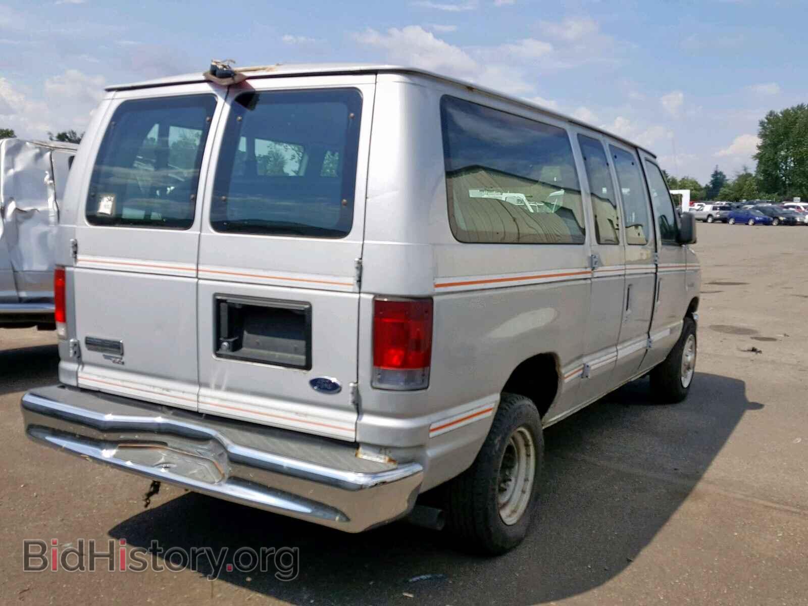 2010 FORD ECONOLINE - VIN: 1FBNE3BL7ADA20020 - Фото 4