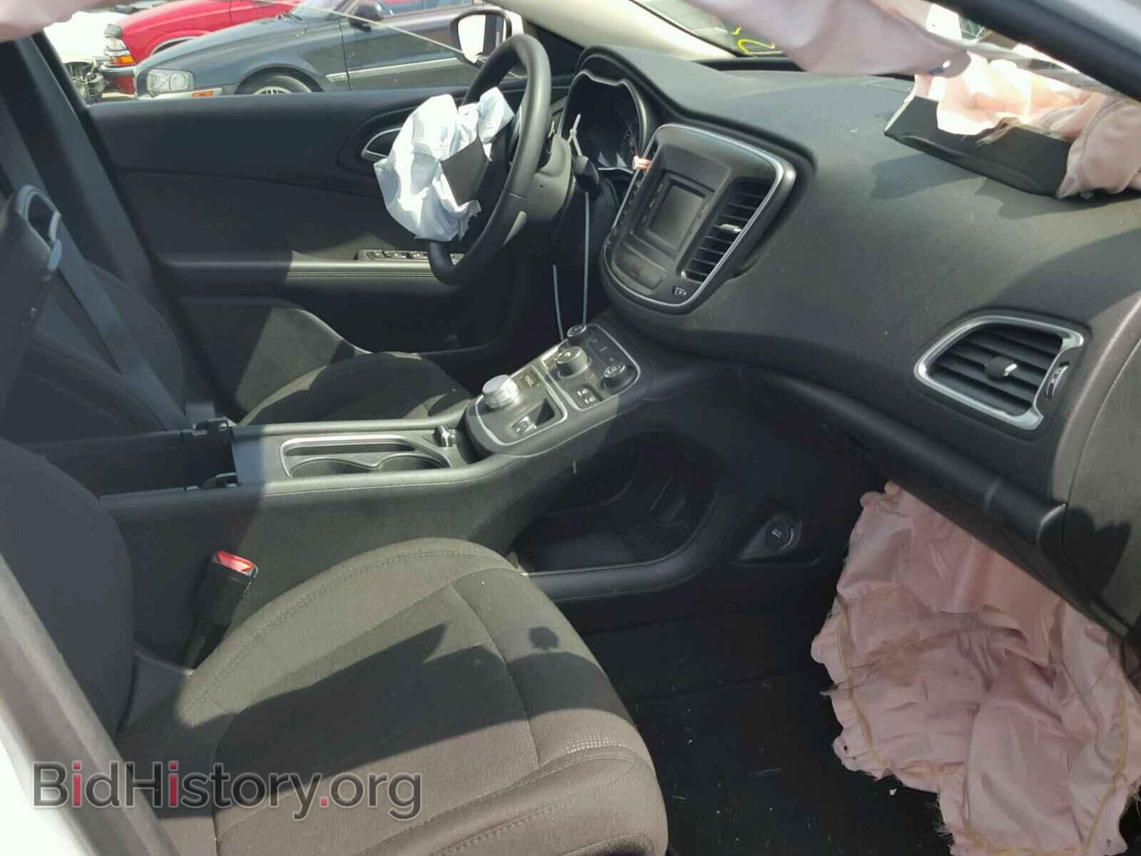 2016 CHRYSLER 200 - VIN: 1C3CCCAB1GN176322 - Фото 5