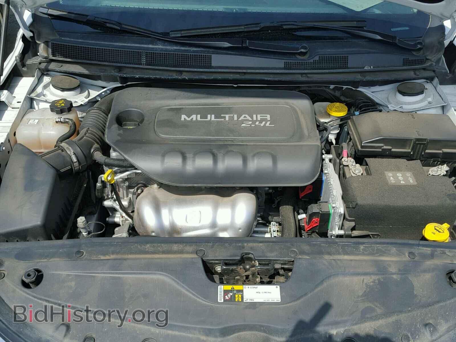 2016 CHRYSLER 200 - VIN: 1C3CCCAB1GN176322 - Фото 7