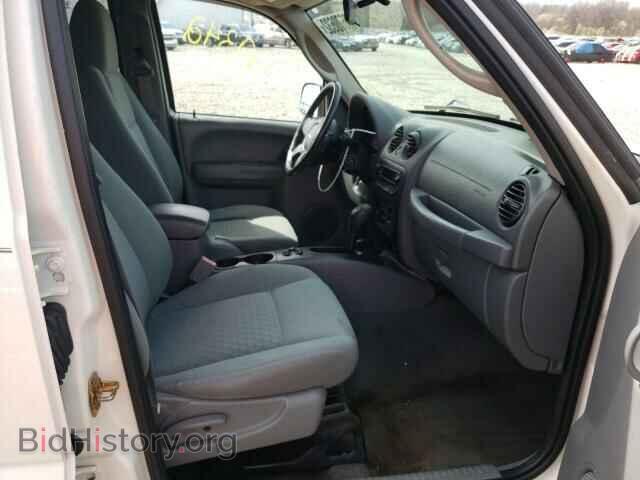 2006 JEEP LIBERTY - VIN: 1J4GL48K16W252777 - Фото 5