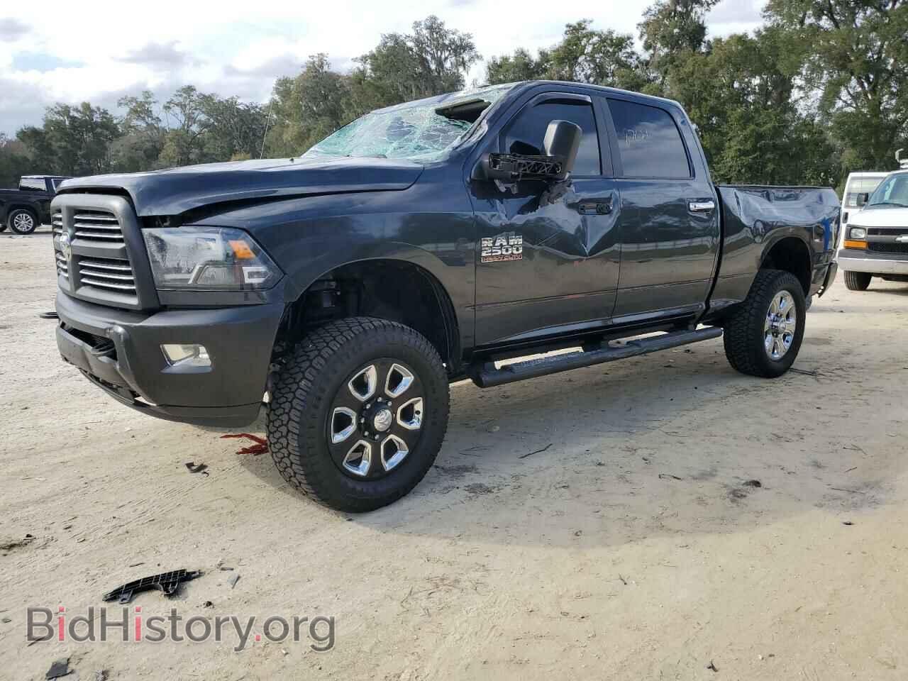 Photo 3C6UR5DL6FG673217 - RAM All Models 2015