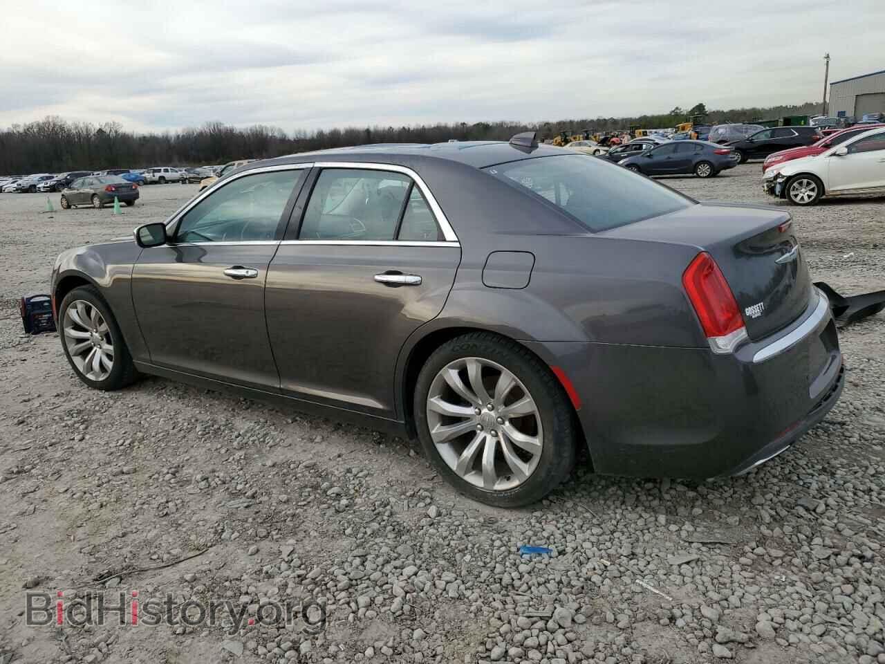 2017 CHRYSLER 300 - VIN: 2C3CCAEG2HH569993 - Фото 2