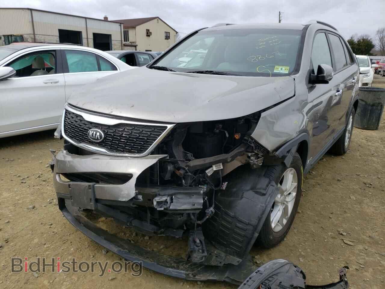 2015 KIA SORENTO - VIN: 5XYKTCA65FG558367 - Фото 2