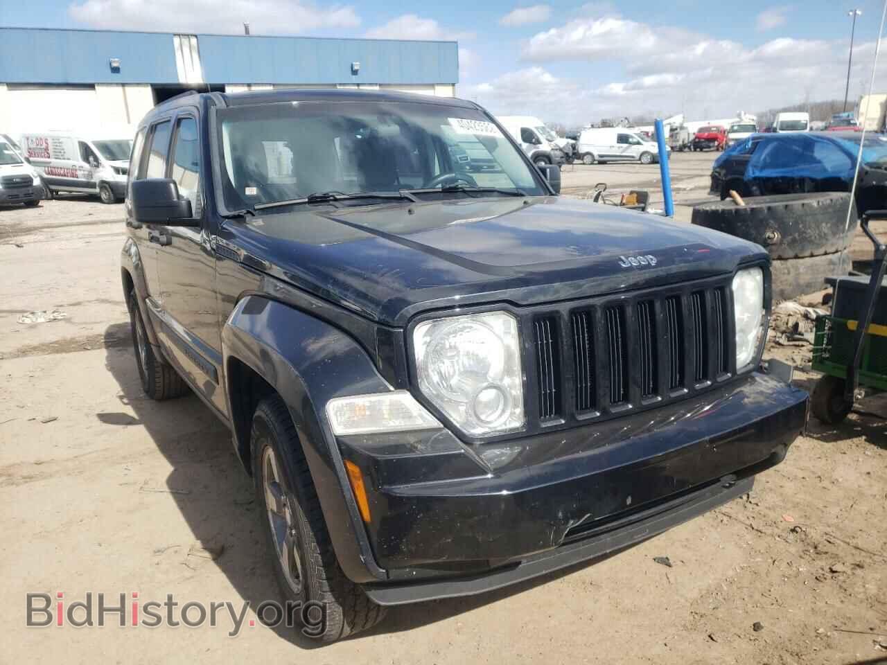 Photo 1J8GN28K98W244961 - JEEP LIBERTY 2008