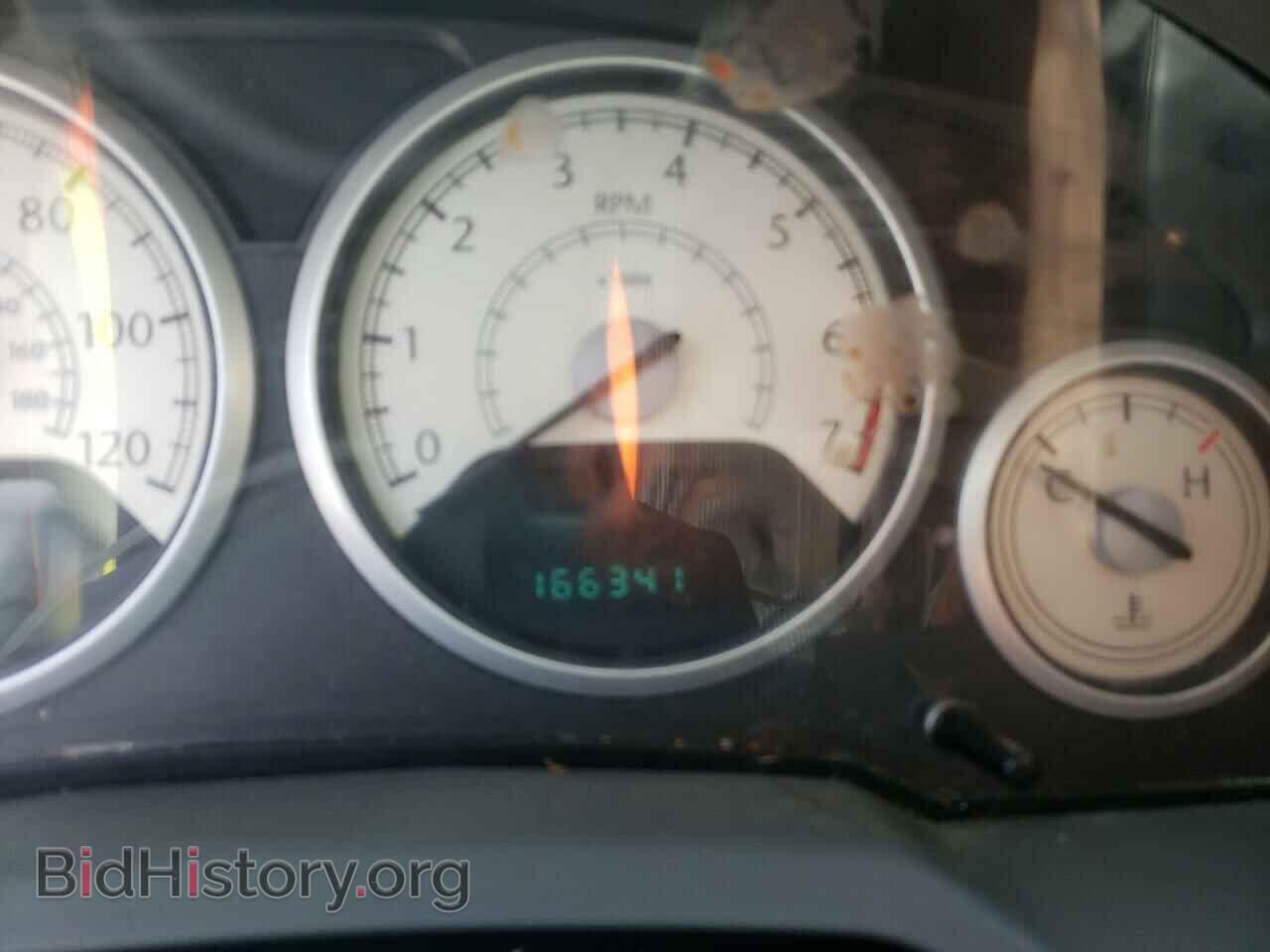 2009 CHRYSLER MINIVAN - VIN: 2A8HR54119R590858 - Фото 8