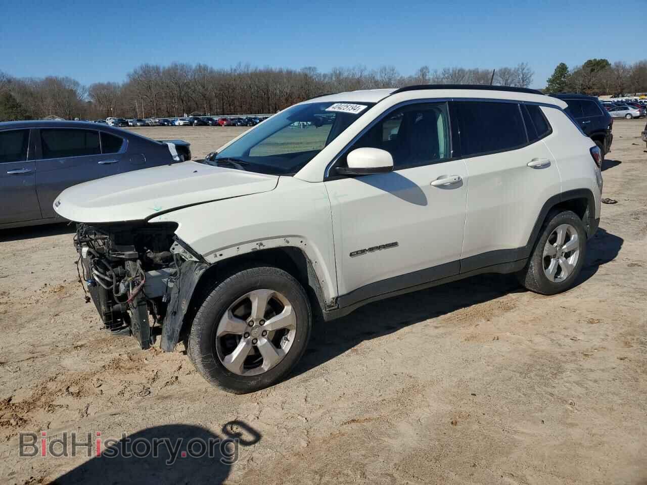 Фотография 3C4NJDBB0HT664855 - JEEP COMPASS 2017