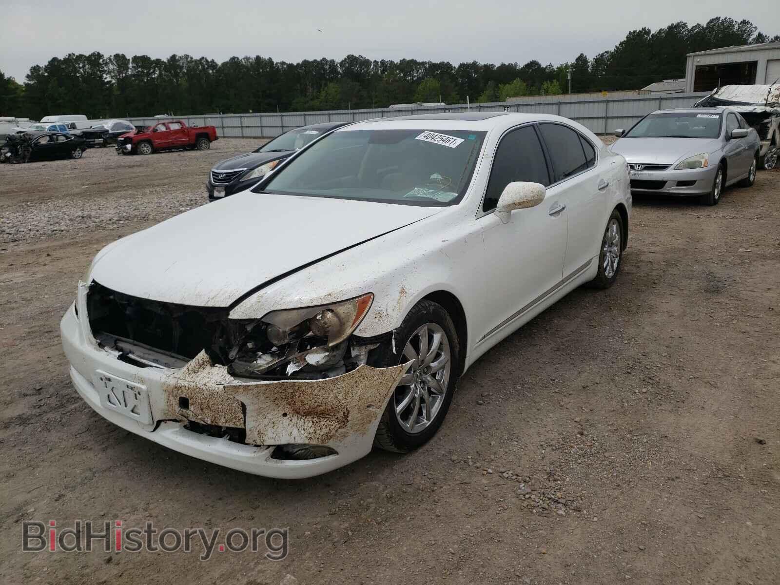 2008 LEXUS LS460 - VIN: JTHBL46F585055849 - Photo 2