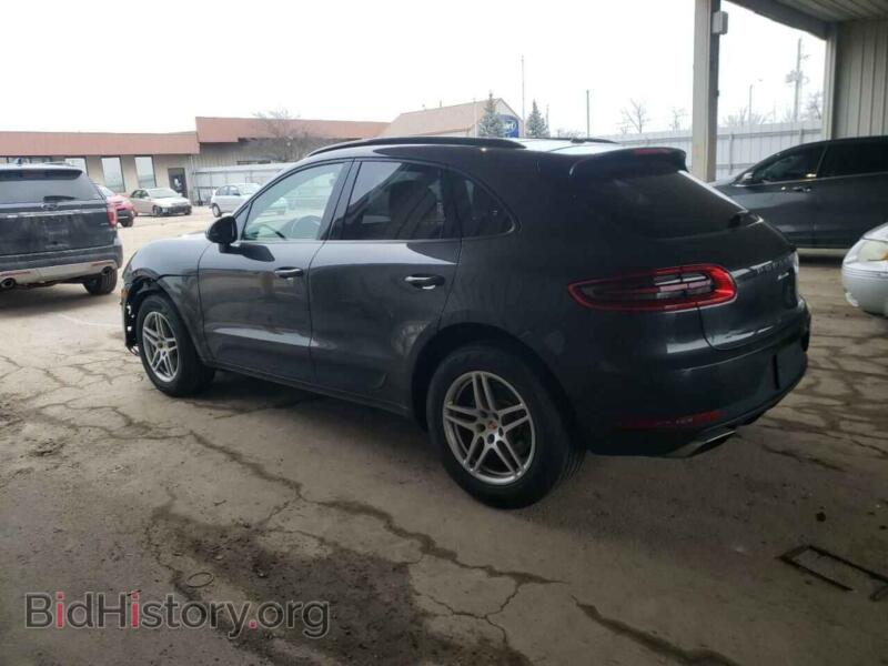 2017 Porsche MACAN (VIN WP1AA2A59HLB83060) — photo 2 of 13