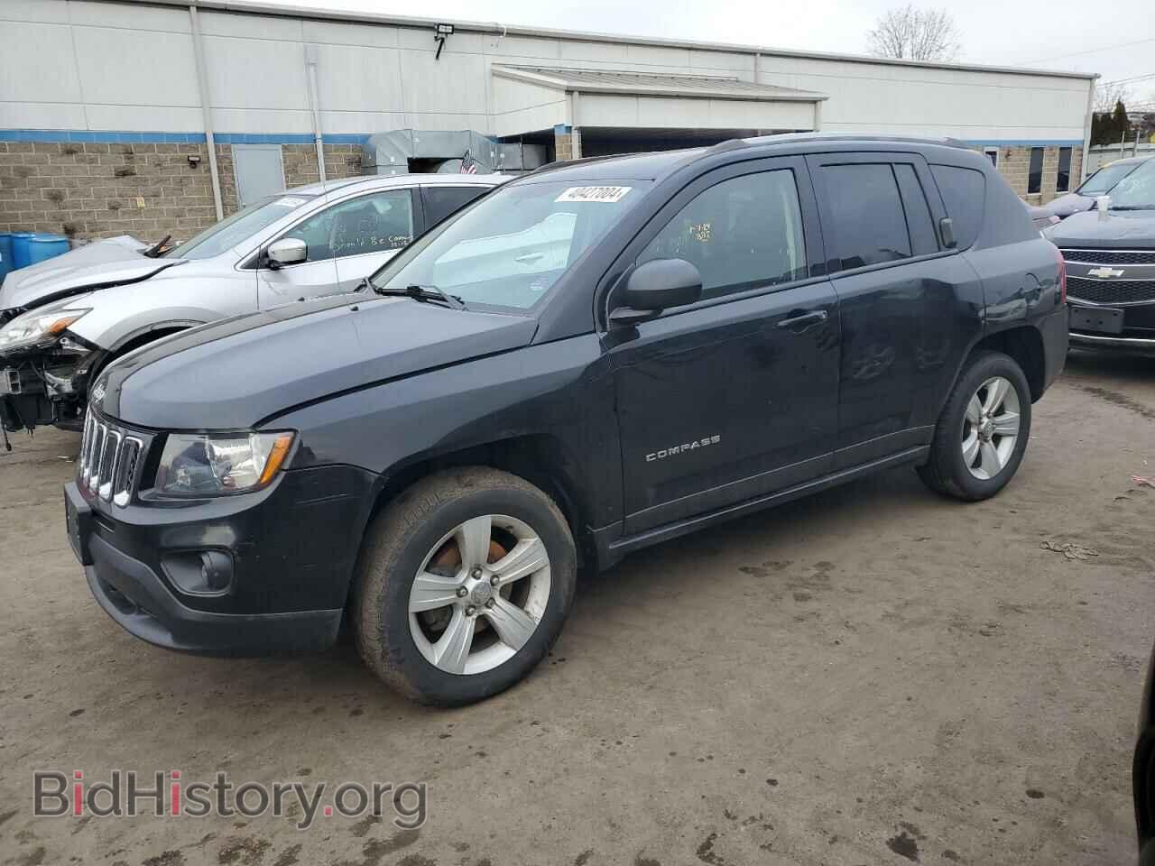 Фотография 1C4NJDBB3HD107010 - JEEP COMPASS 2017