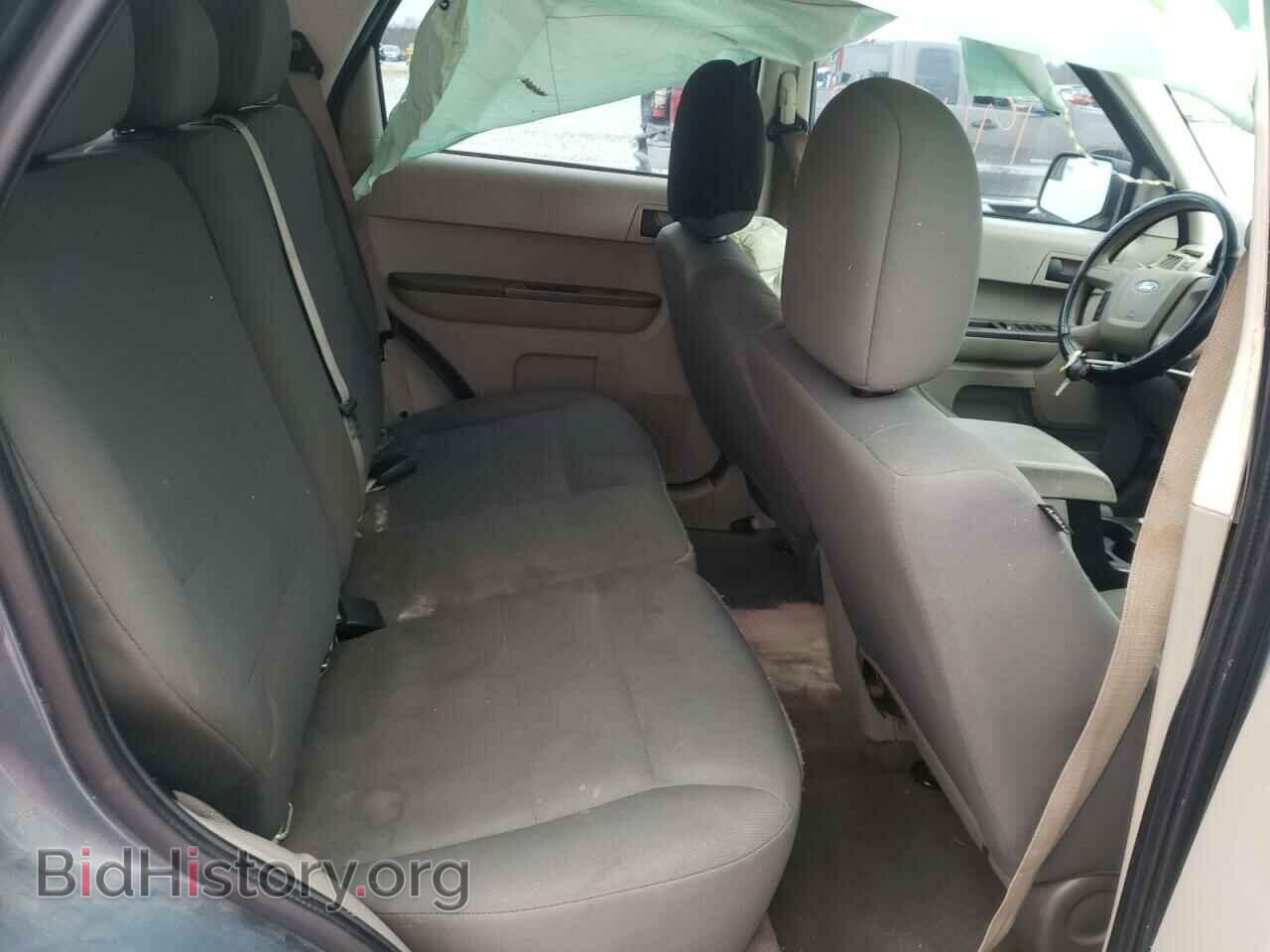 2011 FORD ESCAPE - VIN: 1FMCU0C78BKB19606 - Фото 6