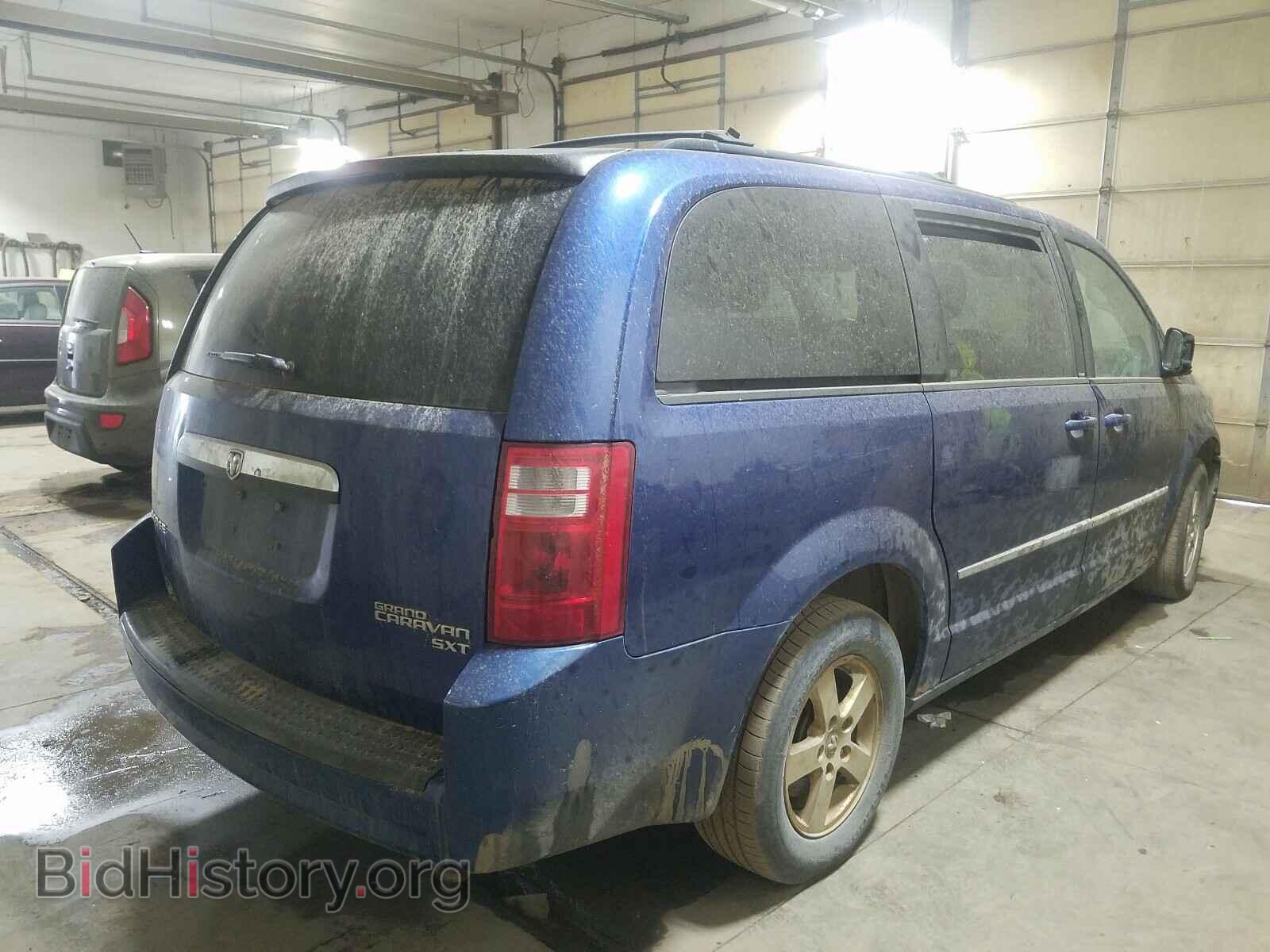 2010 DODGE CARAVAN - VIN: 2D4RN5D17AR210792 - Фото 4
