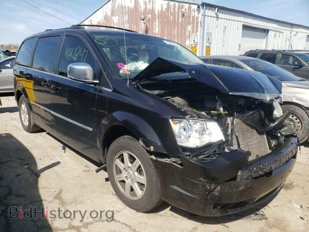 Photo 2A4RR8DX4AR404570 - CHRYSLER MINIVAN 2010