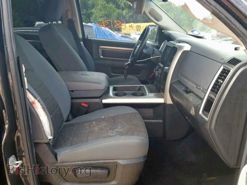 2016 RAM 1500 SLT (VIN 1C6RR7LT3GS289473) — фото 5 из 10