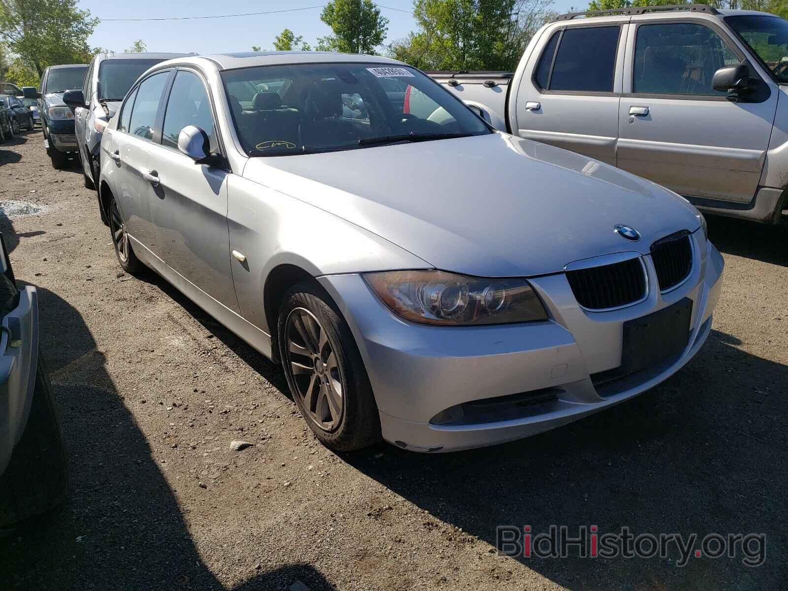 Photo WBAVB13546PT10307 - BMW 3 SERIES 2006